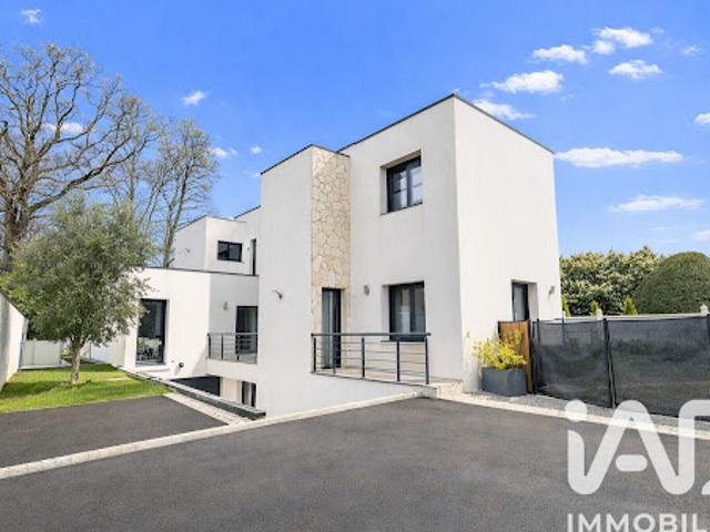 Maison vente à Palaiseau, Sainte-geneviève-des-bois