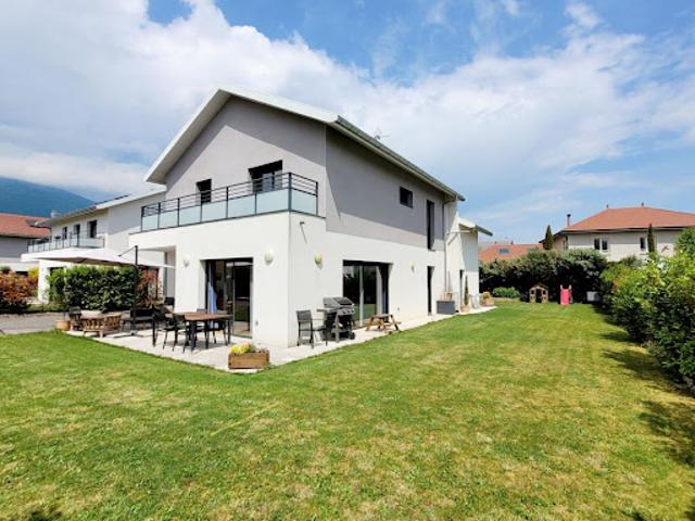 Maison vente à Gex, Auvergne-Rhône-Alpes