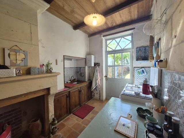 Maison vente à Saint-Jean-d'Angély, Saint-savinien
