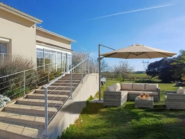 Maison vente à Angoulême, Fouquebrune