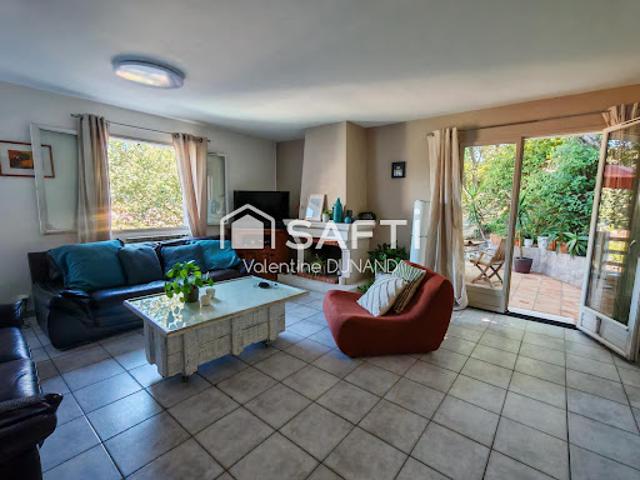 Maison vente à Arrondissement de Toulon, Collobrières
