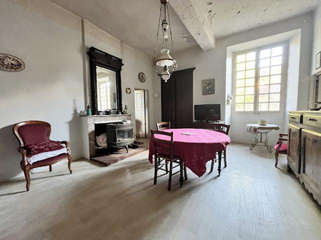 Maison vente à Montclard, Saint-Georges-de-Montclard