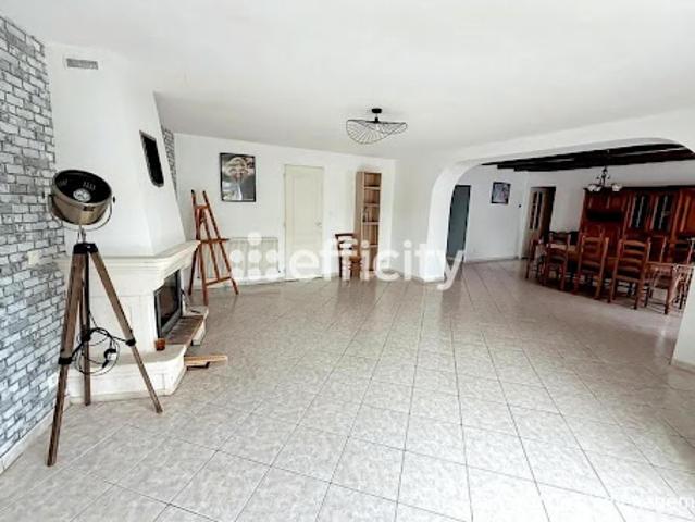 Maison vente à Montmorillon, Saint-pierre-d'exideuil