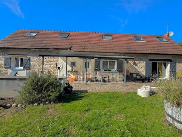 Maison vente à Autun, Bourgogne-Franche-Comté