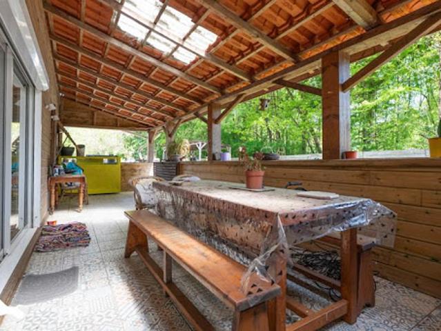 Maison vente à Saintes, Médis