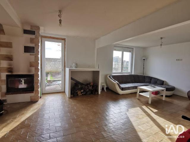 Maison vente à Parthenay, Saint-germier