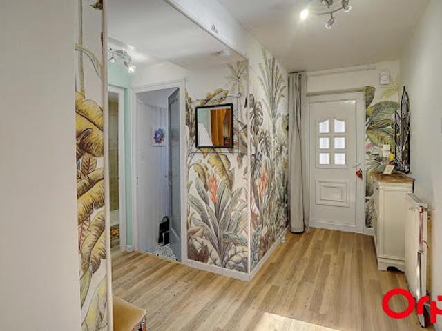 Maison vente à Vienne, Artas