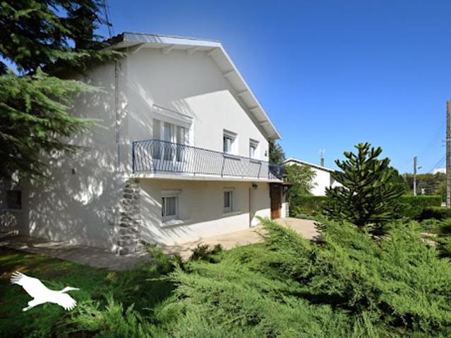 Maison vente à Angoulême, Aignes-et-puypéroux