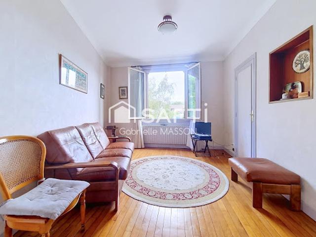 Maison vente à Paris, Île-de-France
