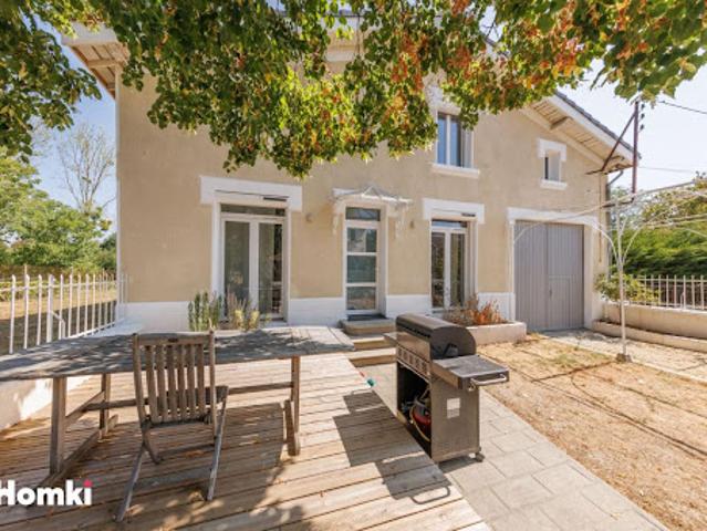 Maison vente à Thiers, Peschadoires