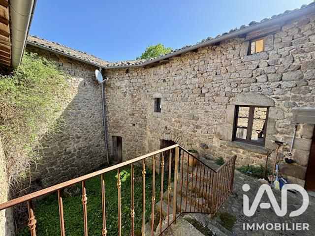 Maison vente à Saint-Cirgues-de-Prades, Ardèche