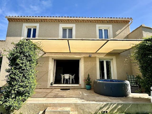 Maison vente à Carpentras, Sainte-cécile-les-vignes