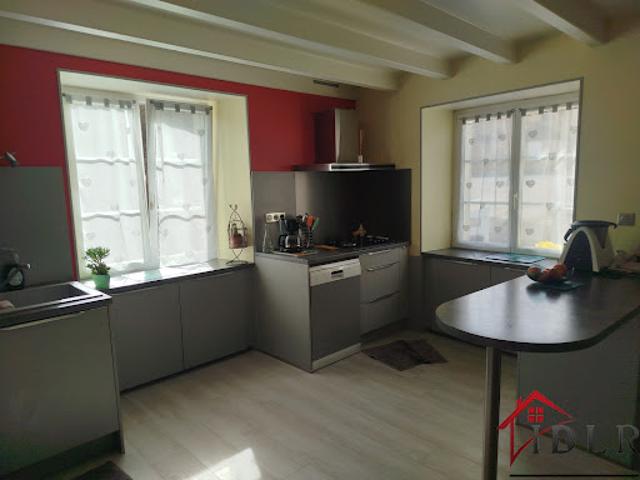 Maison vente à Langres, Bourg