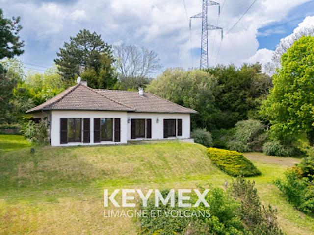 Maison vente à France métropolitaine, Saint-genès-champanelle