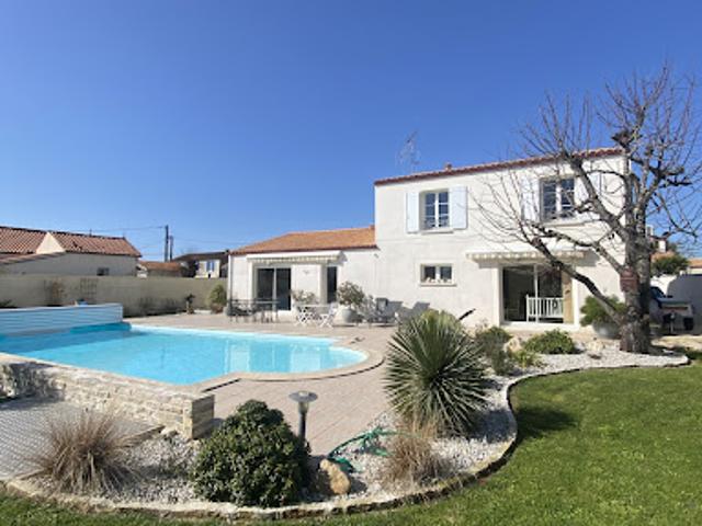 Maison vente à Vérines