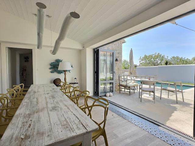 Maison vente à La Rochelle, Loix