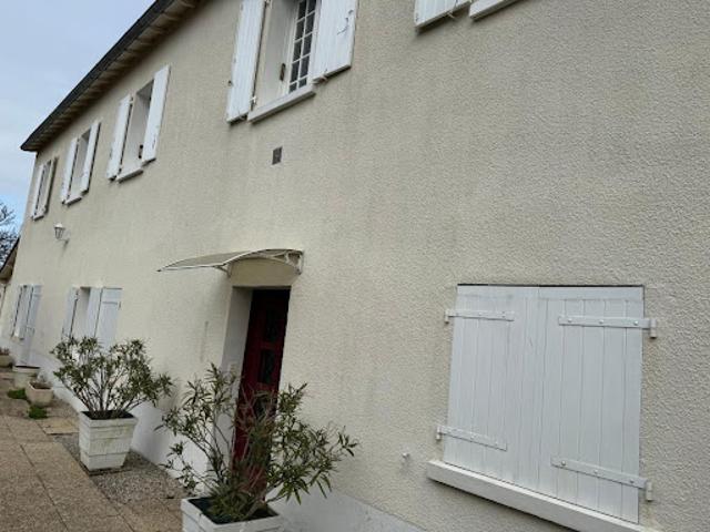 Maison vente à Niort, Magné