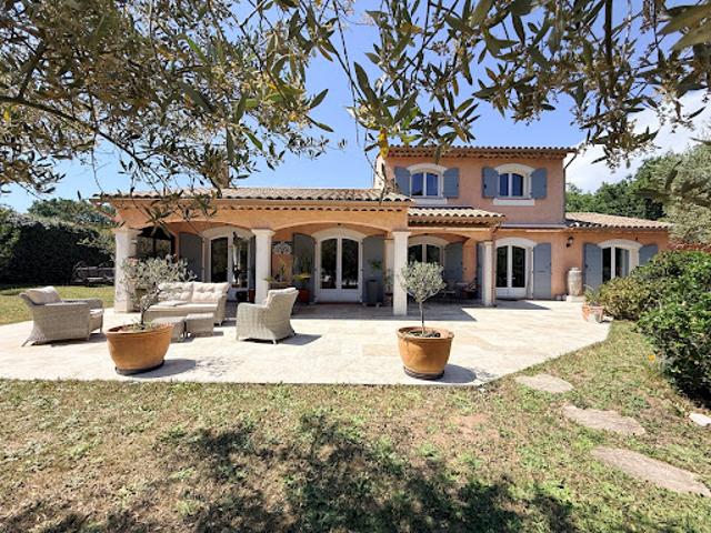 Maison vente à Arrondissement de Draguignan, Bagnols-en-forêt