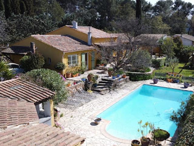 Maison vente à Arrondissement de Toulon, Le Castellet