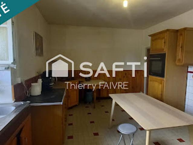 Maison vente à Lons-le-Saunier, Supt