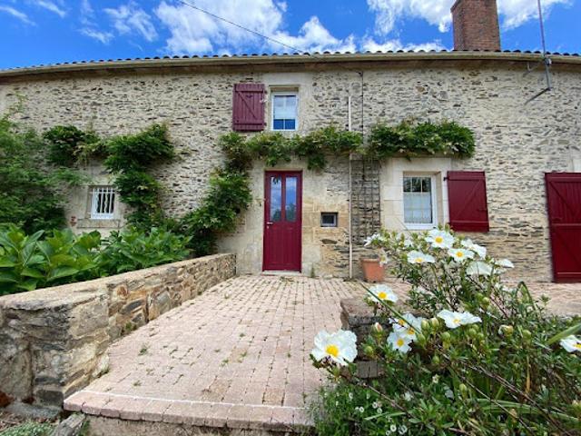 Maison vente à Fontenay-le-Comte, La Tardière