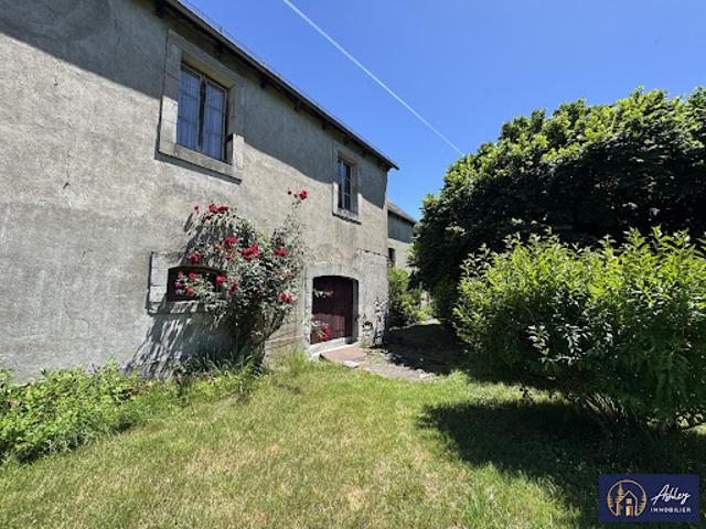 Maison vente à Mauriac, Ydes