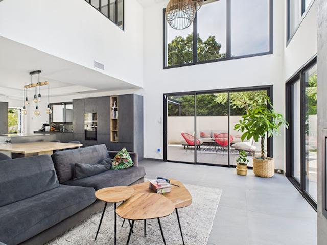 Maison vente à Nîmes, Villeneuve-lès-avignon