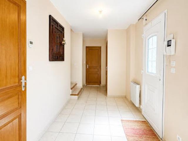 Maison vente à Mantes-la-Jolie, Gommecourt