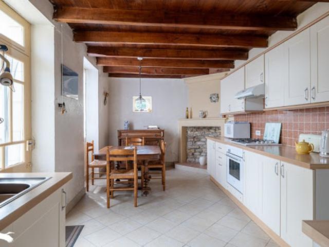 Maison vente à Saintes, Montpellier-de-médillan