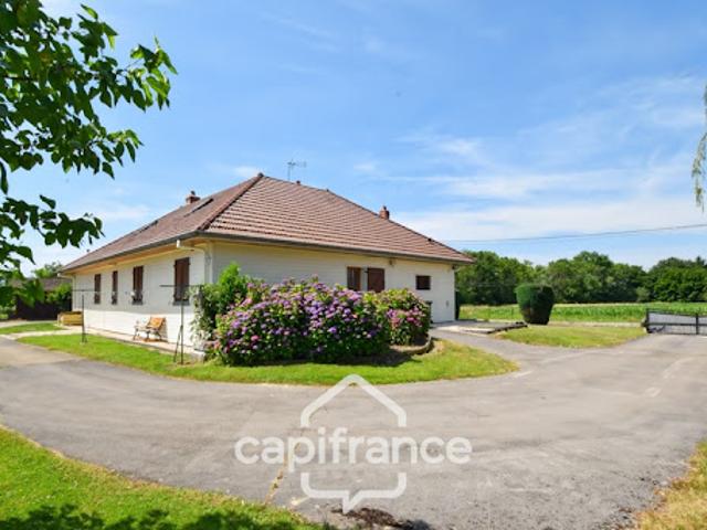 Maison vente à Louhans-Châteaurenaud, La Chapelle-saint-sauveur