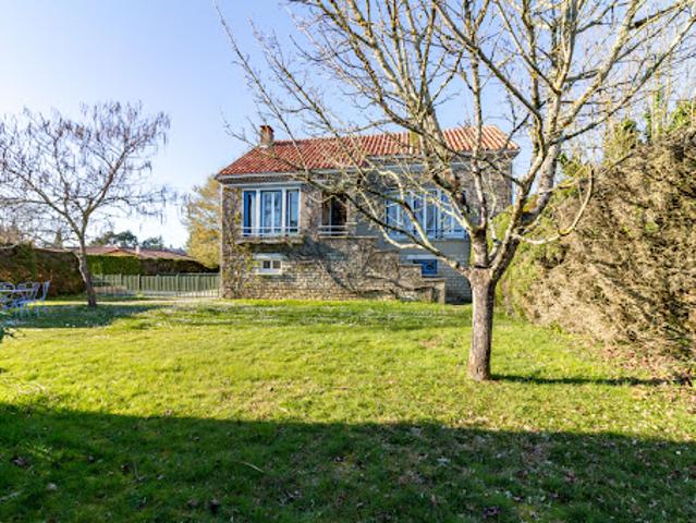 Maison vente à Périgueux, Neuvic