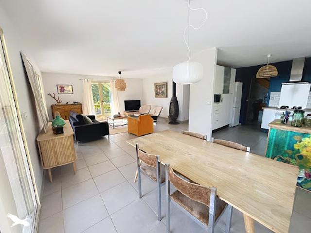 Maison vente à Les Quatre Croix, Cavagnac