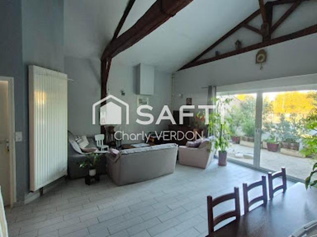 Maison vente à Pouzou, Secondigné-sur-Belle