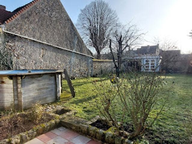 Maison vente à Sens, Villeblevin