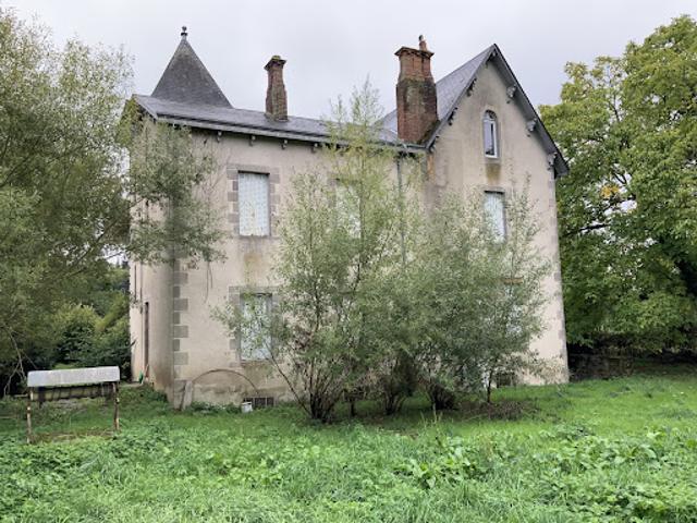 Maison vente à Aubusson, Nouzerines