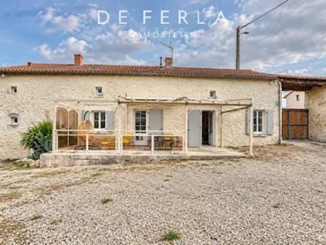 Maison vente à Mirebeau, Vienne