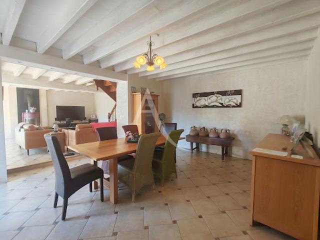 Maison vente à Blois, Seur