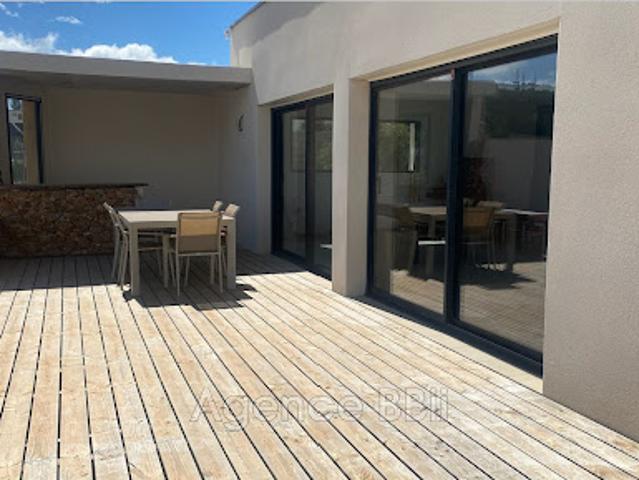 Maison vente à Narbonne, Treilles