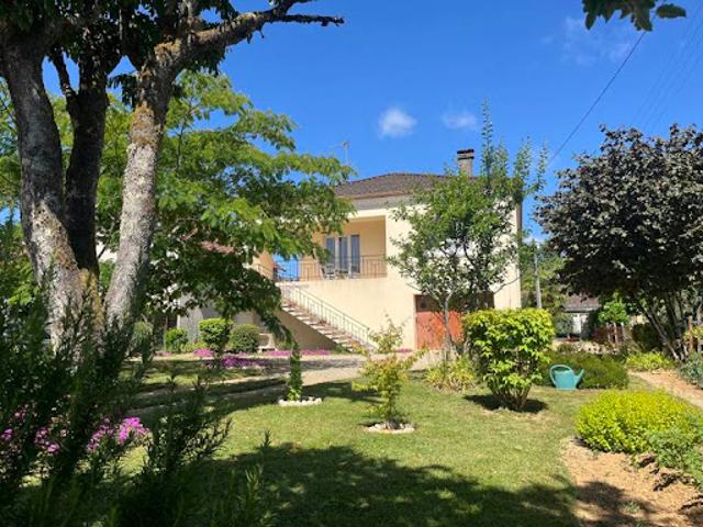 Maison vente à Nontron, Thiviers