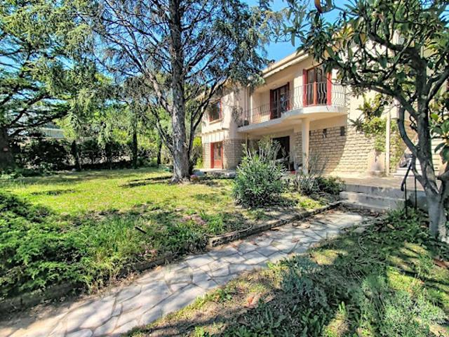 Maison vente à Nîmes, Villeneuve-lès-avignon