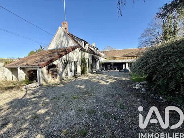 Maison vente à Sens, Voisines