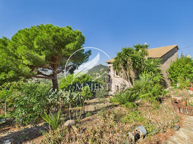 Maison vente à Arrondissement de Toulon, Hyères