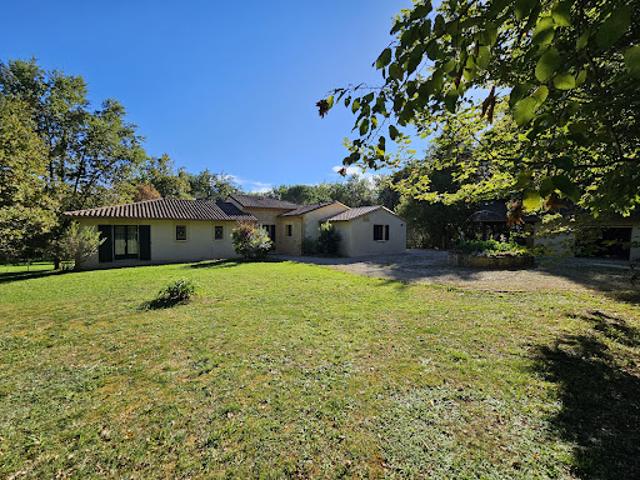 Maison vente à France métropolitaine, Couze-et-saint-front