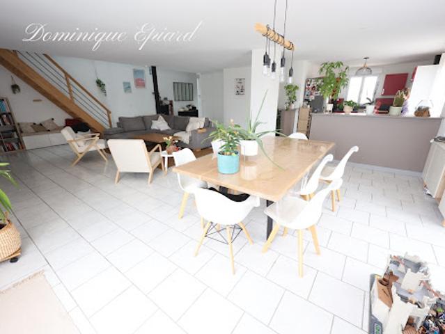 Maison vente à Nouaillé-Maupertuis, Vienne