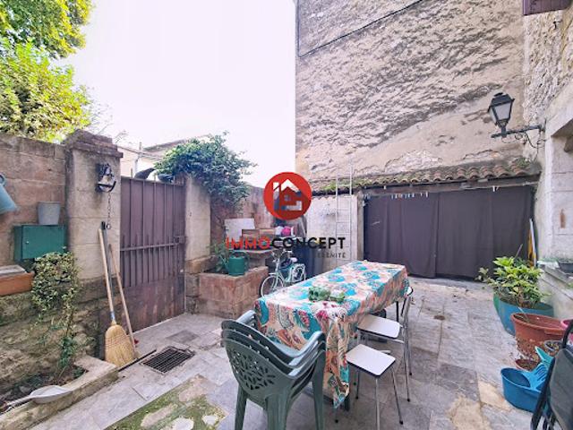 Maison vente à Nîmes, Roquemaure