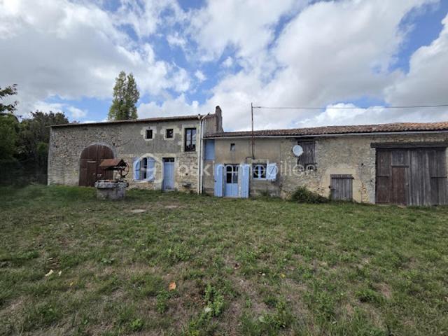 Maison vente à Confolens, Bernac