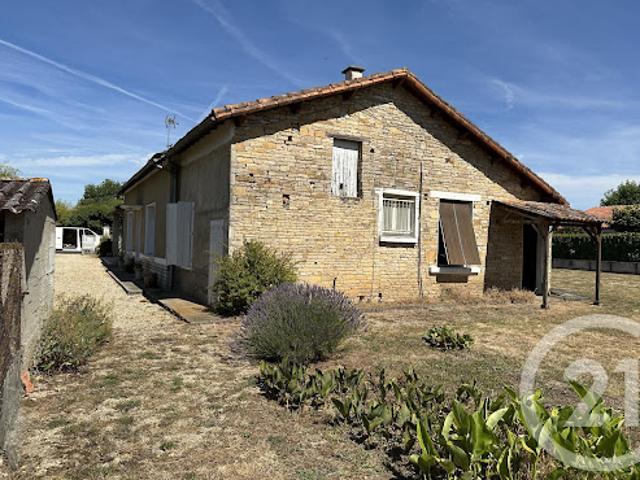 Maison vente à Confolens, Paizay-naudouin-embourie
