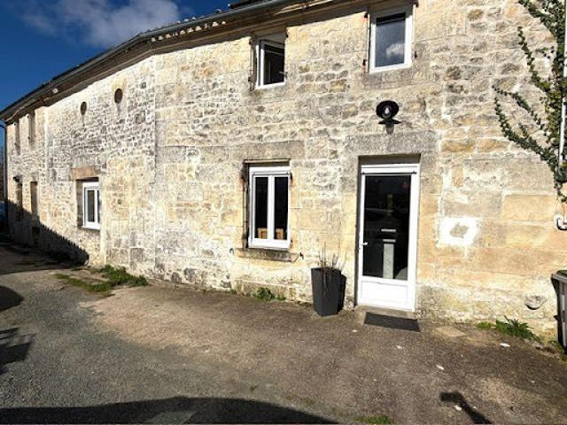 Maison vente à Saintes, Varzay