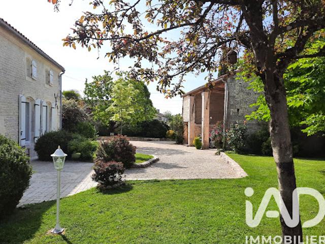 Maison vente à Cognac, Angeac-champagne