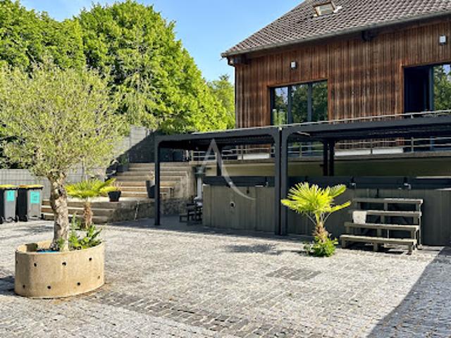 Maison vente à Le Village, Courcelles-sur-Viosne